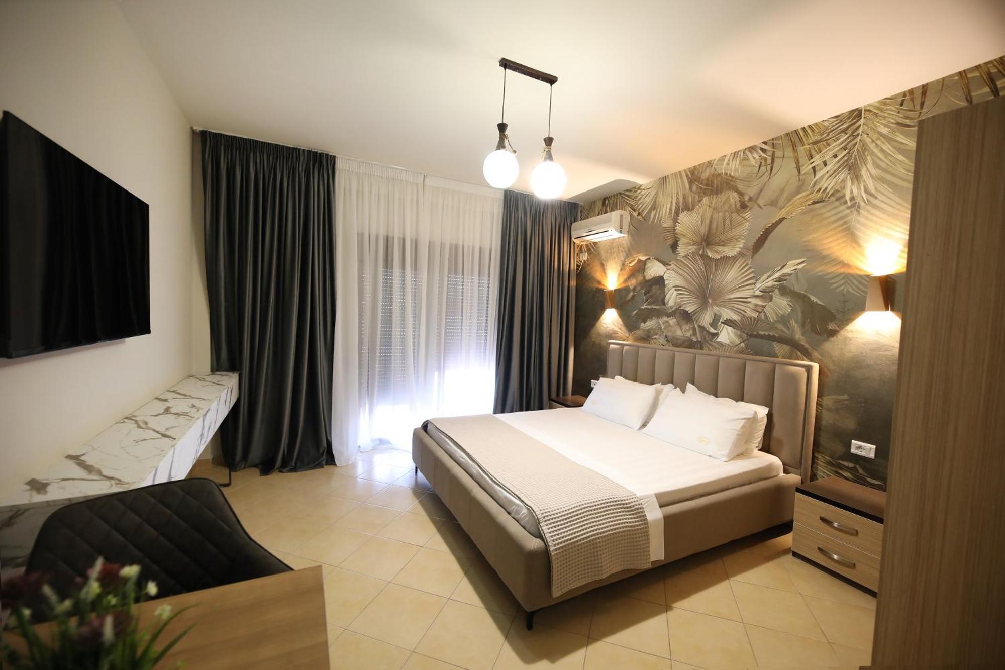 Hotel Erjuma Vlorë Exteriér fotografie